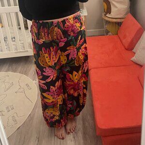 Farm Rio Banana Print Aladdin Pants